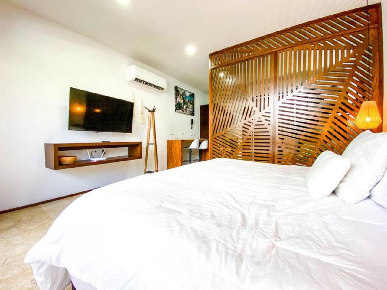 Modern Downtown With Rooftop, Pool, Gym And Parking Apartamento